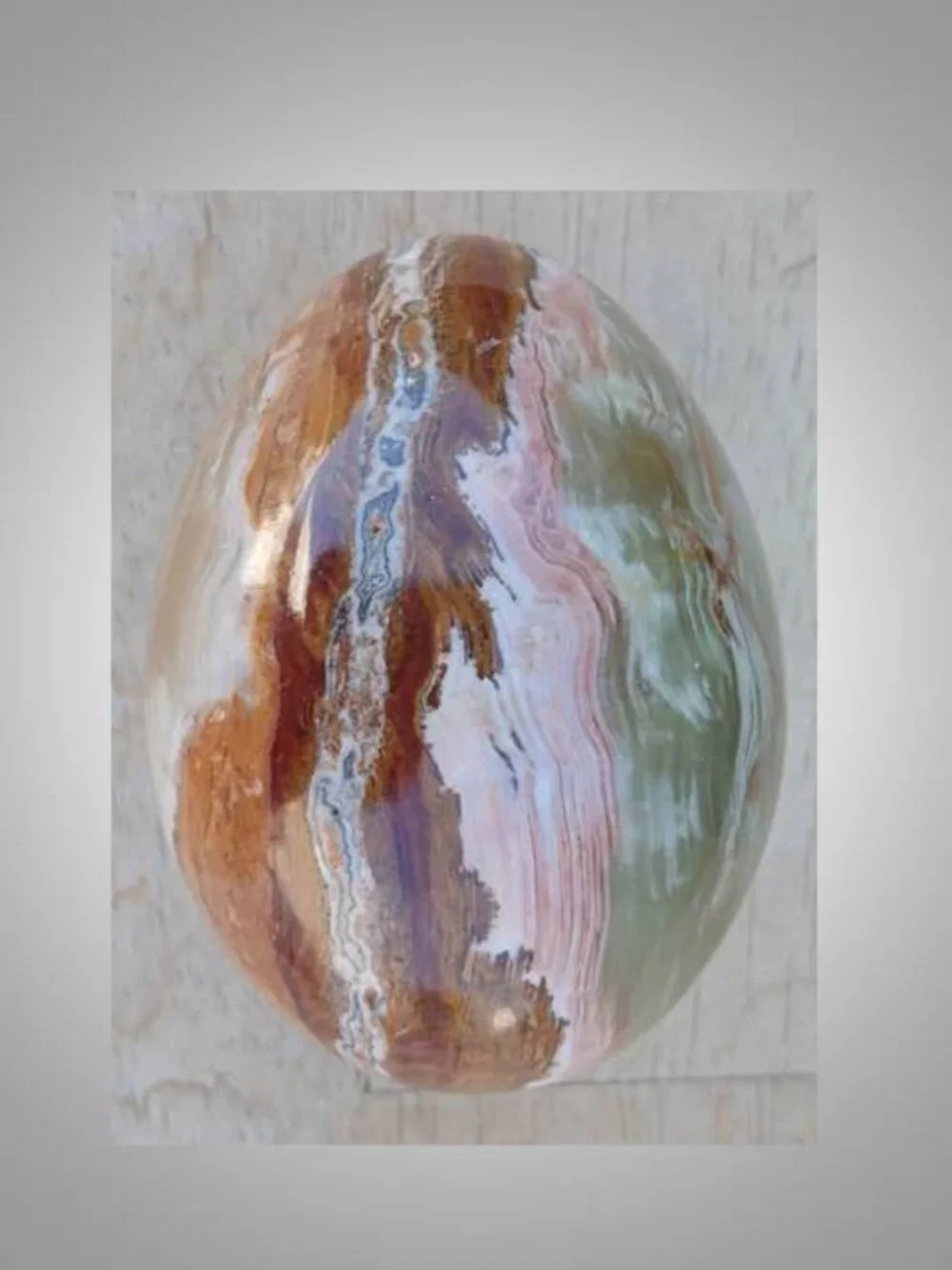 green onyx Egg crystal rock stone  Balance Clarity